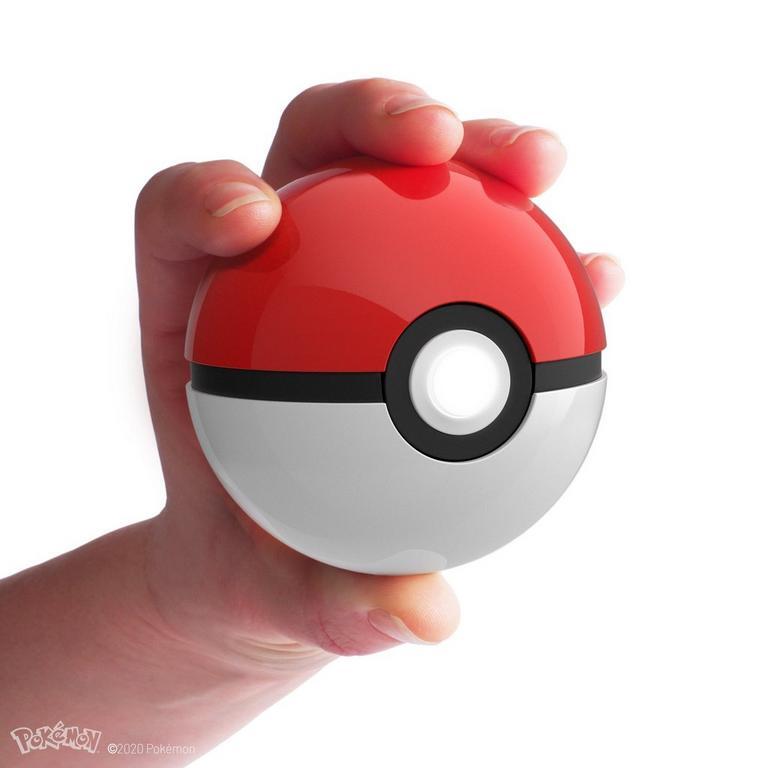 The-Wand-Company-Pokemon-Die-Cast-Poke-Ball-Replica.jpg